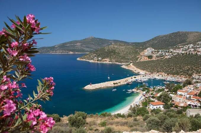 Saklıkent Canyon and Waterfall – Kaputaş Beach – Kaş and Kalkan Towns