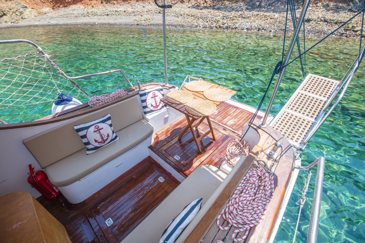 Fethiye'den Özel Yatla Adalar Turu ve Balık Avı