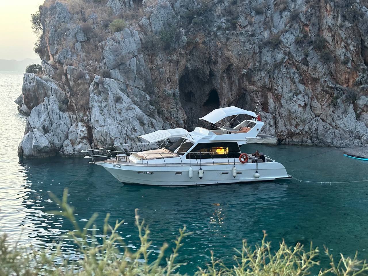Fethiye'den “Русалка” Yatı ile Özel Tekne Turu