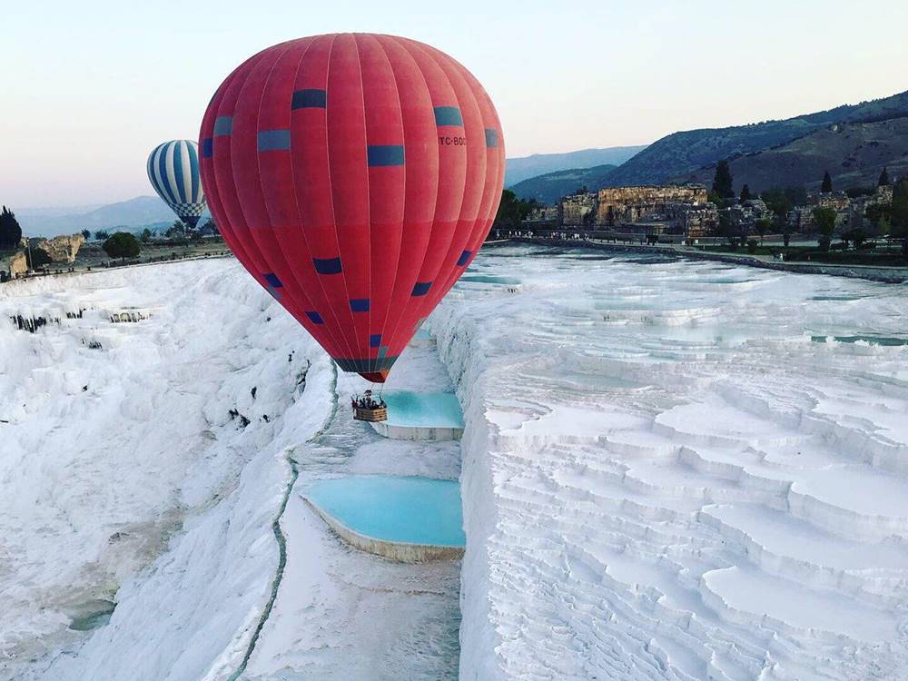 Hot Air Balloon in Pamukkale
